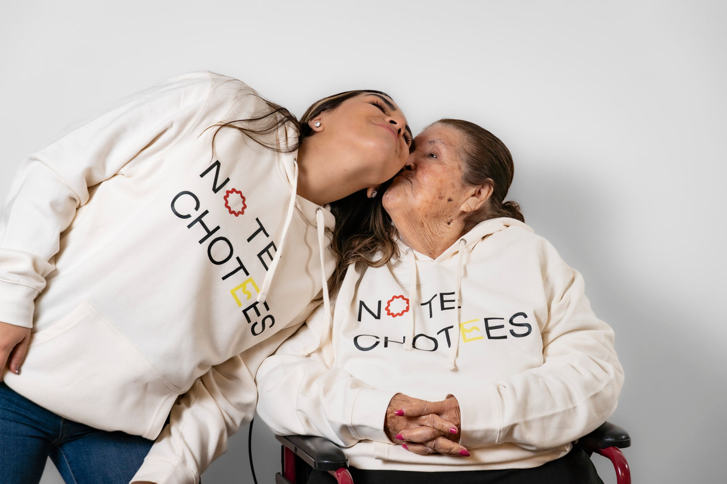 "NO TE CHOTEES" HOODIE/SUDADERA