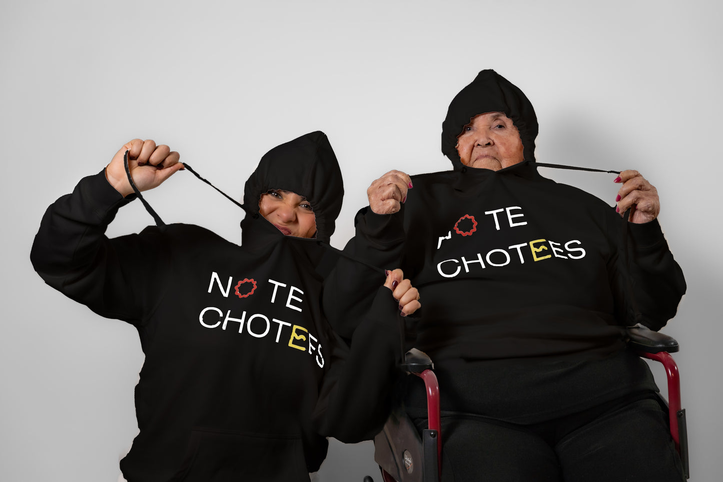 "NO TE CHOTEES" HOODIE/SUDADERA