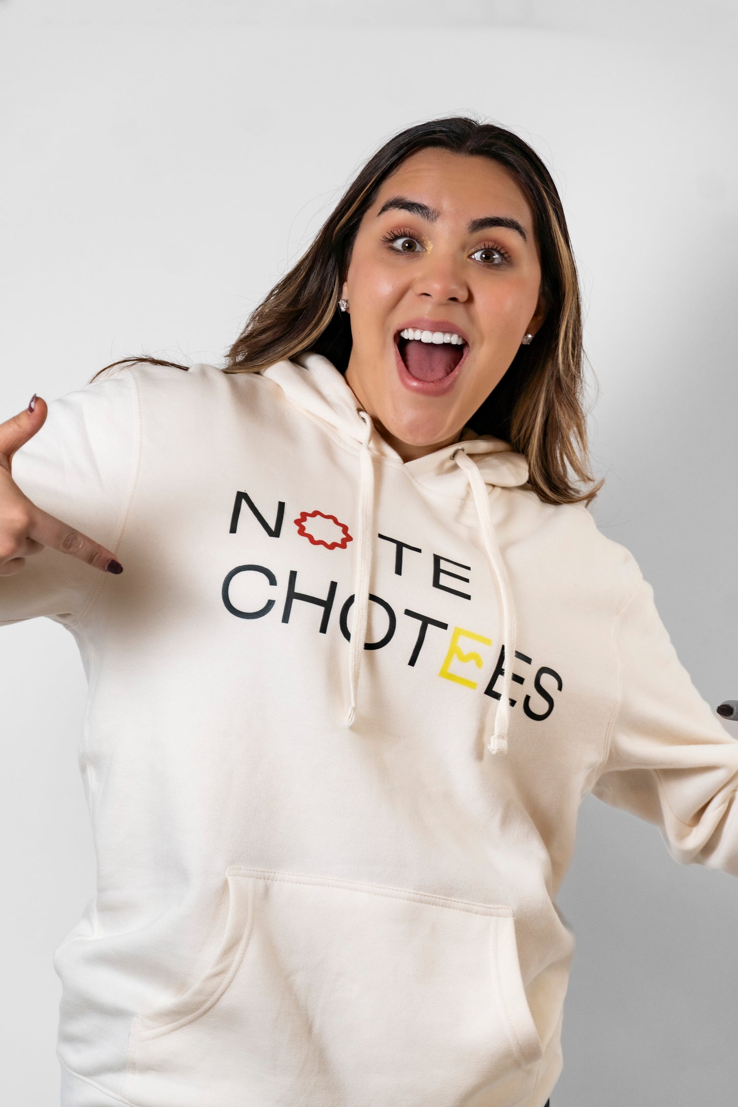 "NO TE CHOTEES" HOODIE/SUDADERA